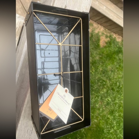 HEARTH & HAND With Magnolia Rectangular Metal Vase Black & Gold BRAND NEW - Picture 5 of 10